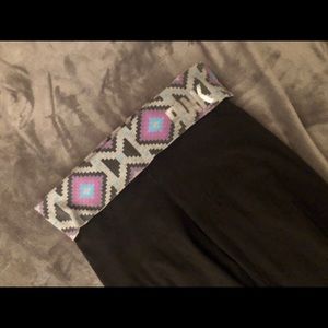 Victoria’s Secret pink yoga pants